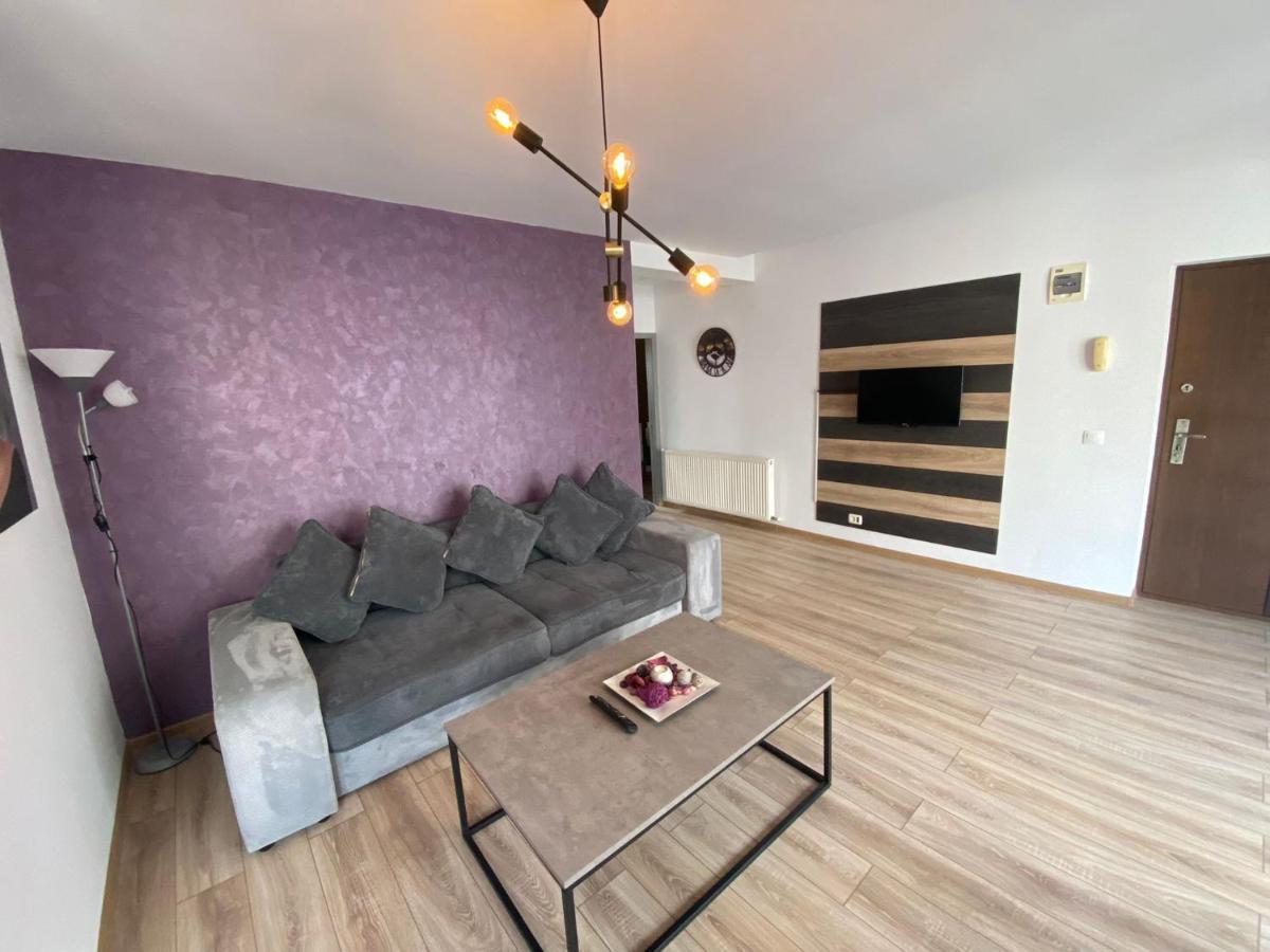 Apartament Ella T8 Năvodari Exteriör bild