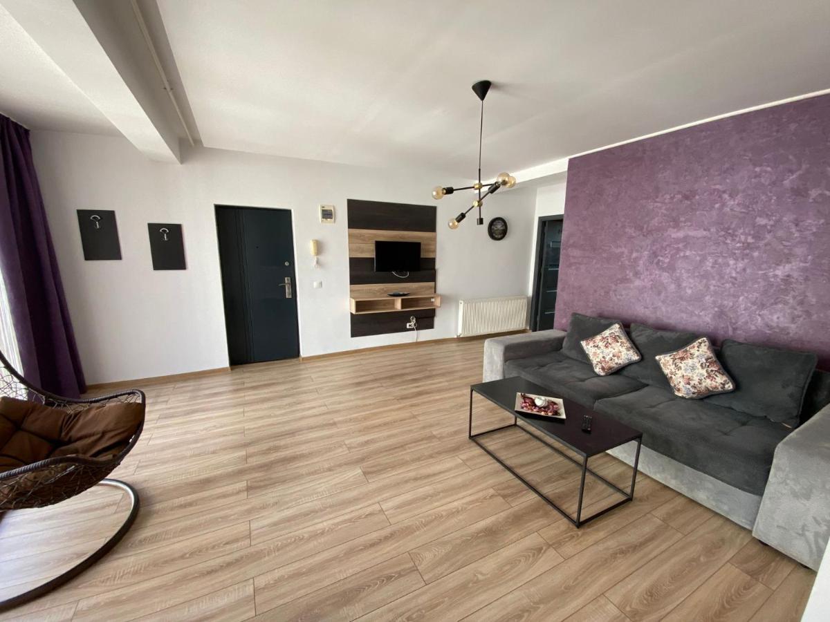 Apartament Ella T8 Năvodari Exteriör bild