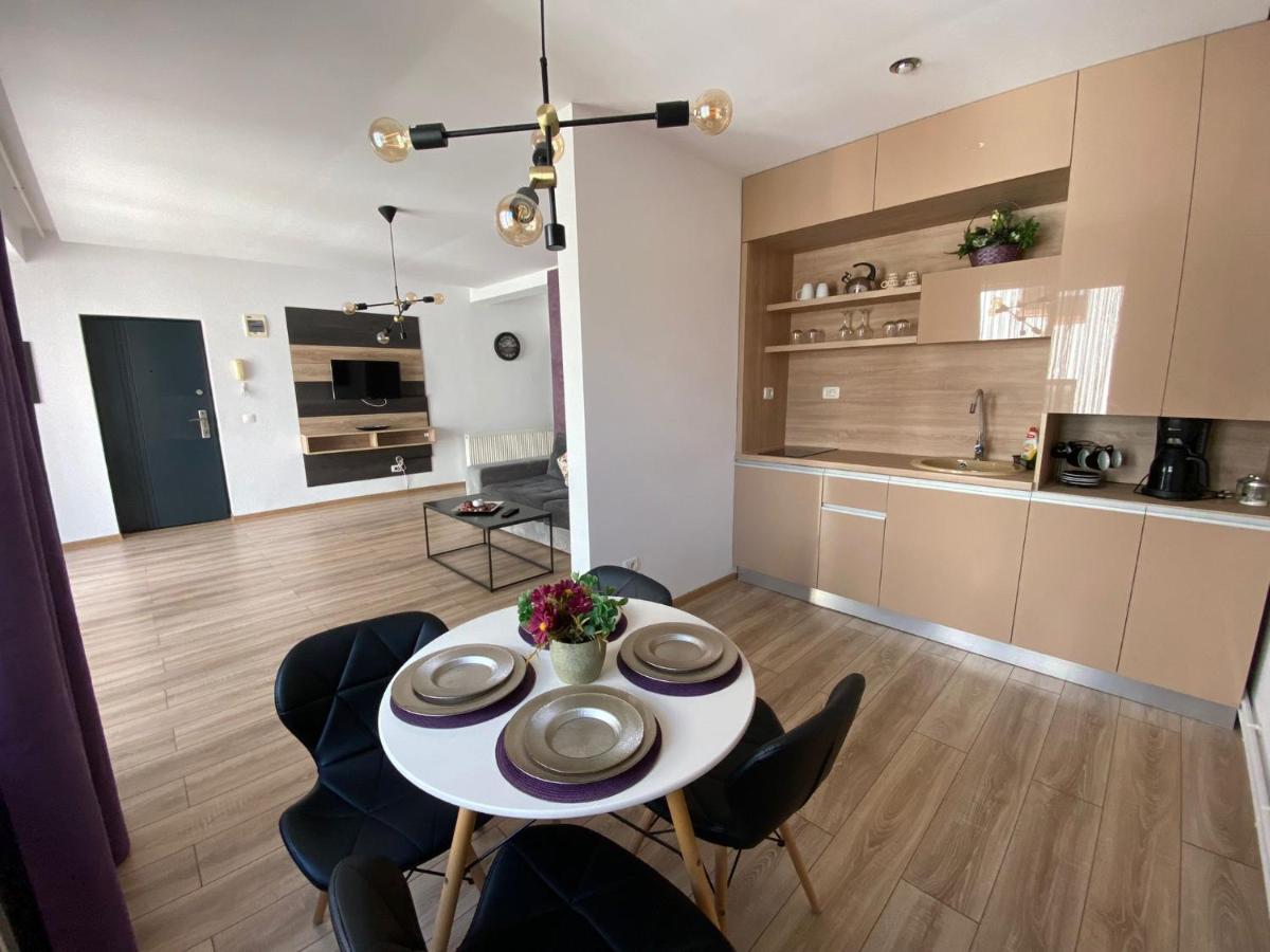 Apartament Ella T8 Năvodari Exteriör bild