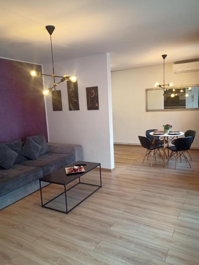 Apartament Ella T8 Năvodari Exteriör bild