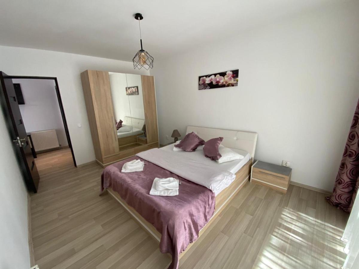 Apartament Ella T8 Năvodari Exteriör bild