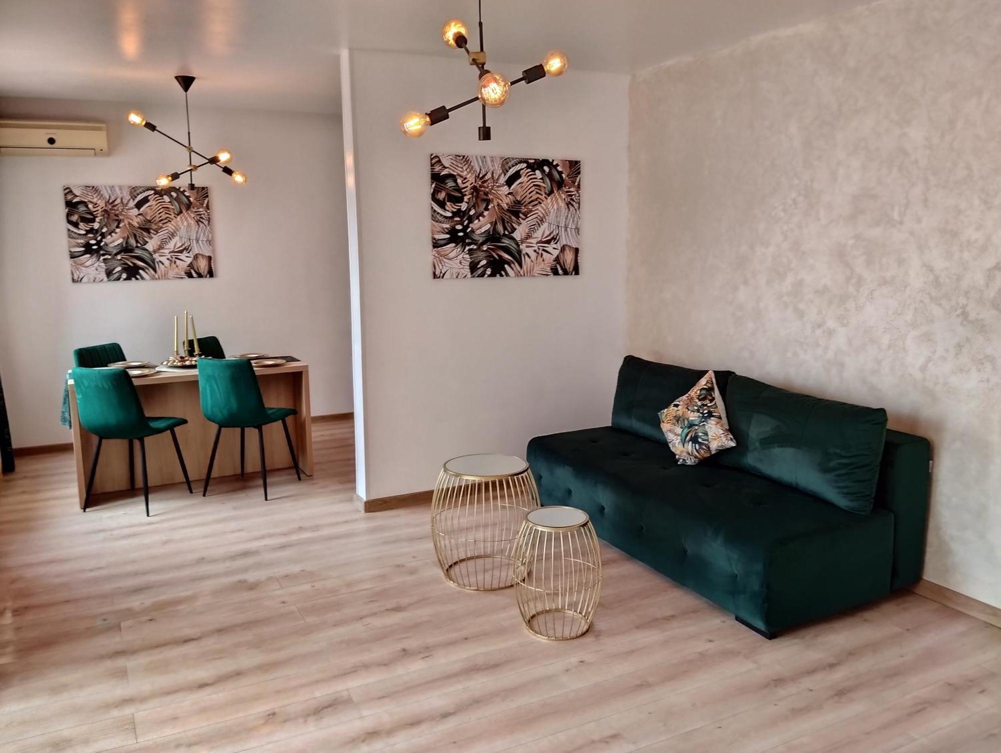 Apartament Ella T8 Năvodari Exteriör bild