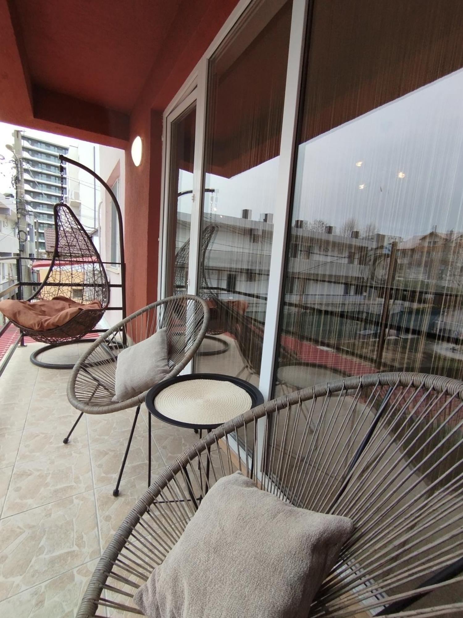 Apartament Ella T8 Năvodari Exteriör bild